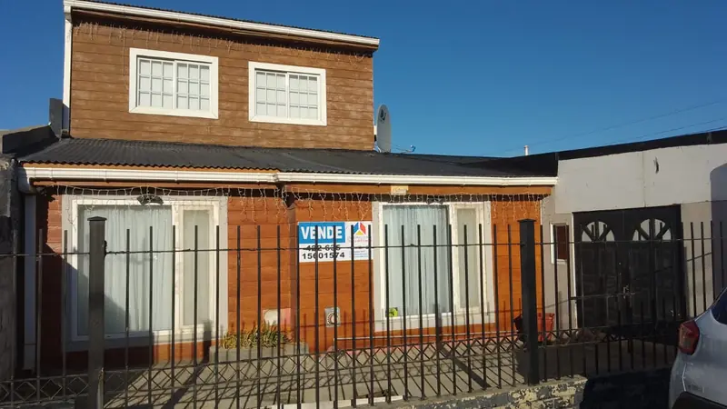 🔴VENTA – CASA 4 DORMITORIOS – BARRIO C.A.P📍