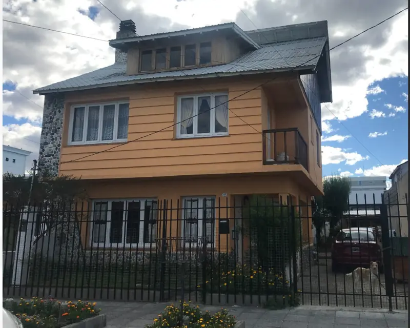 Casa 4 dormitorios – Barrio Centro Norte