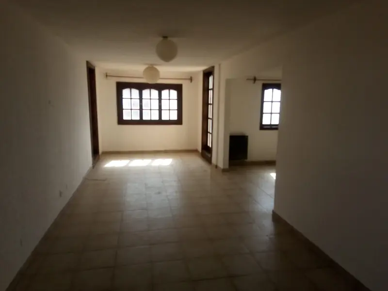 DEPARTAMENTO – 4 DORMITORIOS – B° CHACRA II