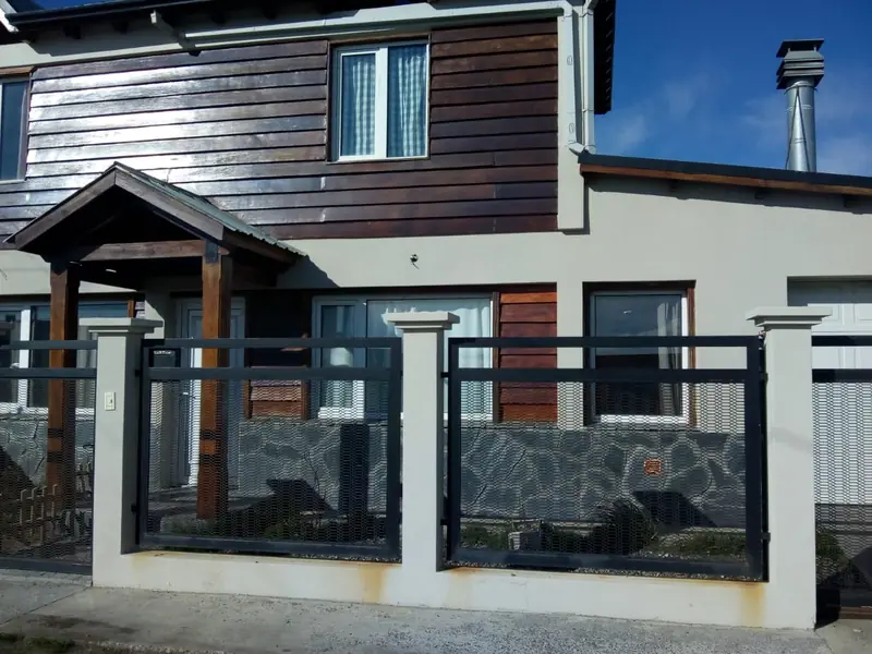 Casa 3 dormitorios – Barrio C.A.P