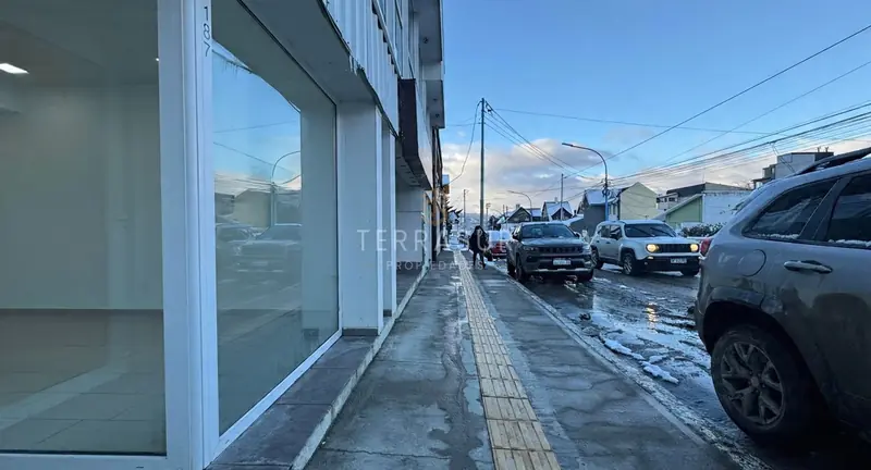 Local comercial en KUANIP 189