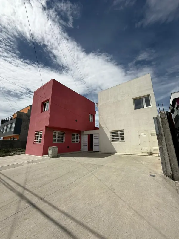 🟡 ALQUILER – DEPARTAMENTO-  DANÉS📍